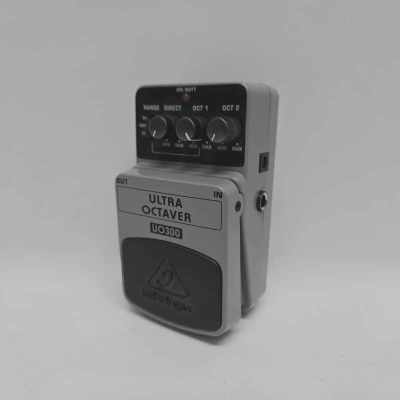 Behringer UO300 3-Mode Octaver Effects Pedal 2010s - Standard image 1