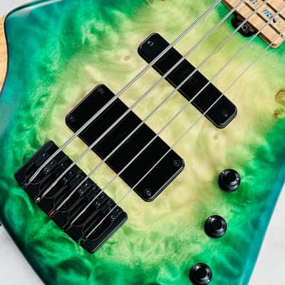 AC Guitars RetroB 5/35 Custom Figured Maple 5-String 2025 - Green Burst image 10