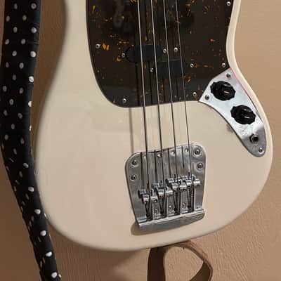 Fender Mustang 2013 - Vintage White image 11