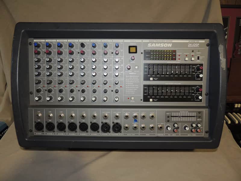 Samson XM910 Powered Mixer [Three Wave Music] image 1