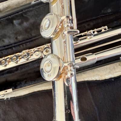 Gemeinhardt 3OSB Solid Silver Semi-Professional Flute - Custom J Head, Open Hole, Offset G, B Foot - Just Serviced! Excellent! image 10