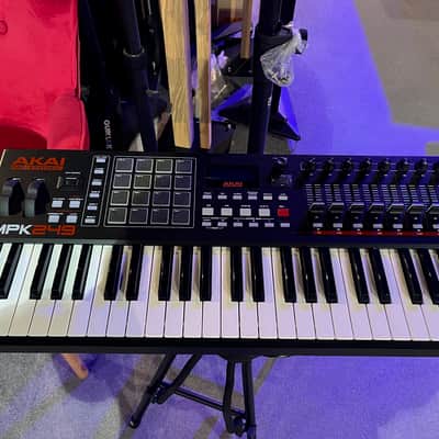 Akai MPK249  Black