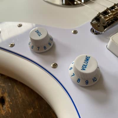 Fender Japan Limited Edition Blanc Jazzmaster Hybrid II MIJ Japan Domestic Only Model 2025 Satin White image 11