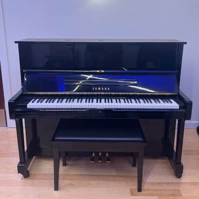 Yamaha U1 1974 - Black Gloss image 1