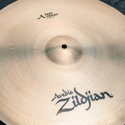 Zildjian 17" Avedis Fast Crash (Mint) image 3