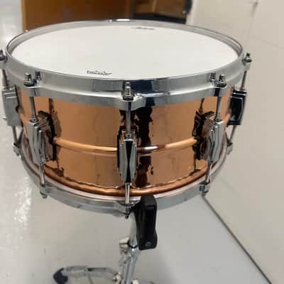 Ludwig LC662K Hammered Copper Phonic 6.5x14" 10-Lug Snare Drum with Imperial Lugs Die Cast Hoops image 3