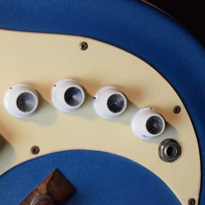 Supro Tremolectric 1964 - Wedgwood Blue image 8