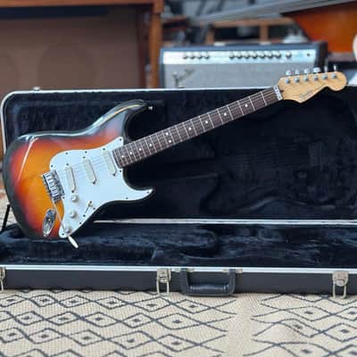 Fender Stratocaster Plus - Sunburst image 12