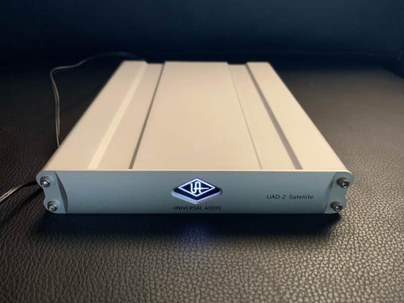 Universal Audio UAD-2 Satellite QUAD Core Firewire DSP Accelerator 2012 - Present - Silver image 1