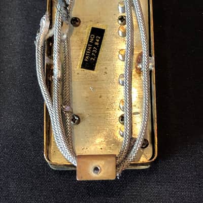 Gibson Patent # Sticker T-top Humbucker pickups 1968 - T-Tops w Gold Covers Narrow spacing PAFs Byrdland image 2