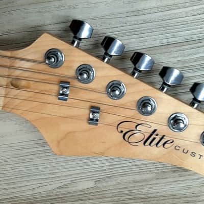 2025 Elite® Stratocaster Black Guitar Classic Strat SSS LTD Tortoise P/G image 5