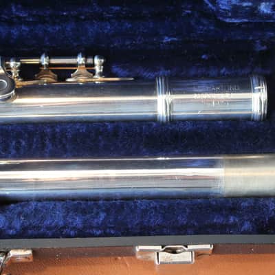 Armstrong 104 Student Model Closed-Hole Flute with C Foot, Offset G 2010s - Silver-Plated image 4
