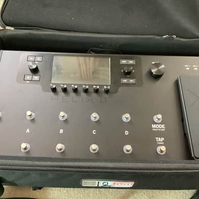 Line 6 Helix LT 2017 - including carry case and box. image 9