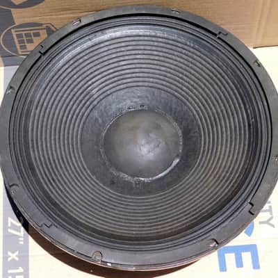 RCF L15-554 15" woofer image 1