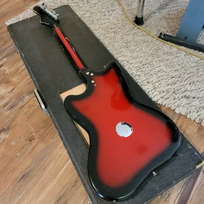 Silvertone 1452 Hornet Electric Guitar Amp In Case 1967 Red Burst All Original Great Condition image 21