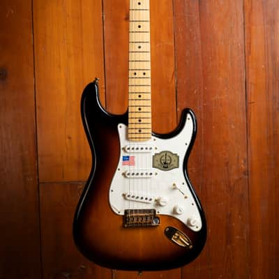 Fender 60th Anniversary Commemorative Stratocaster 2014 mint! image 2