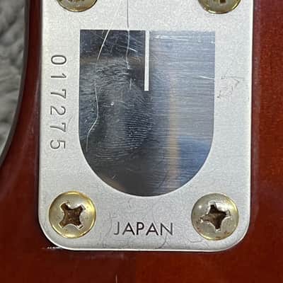 Univox - MIJ "Gimme Lawsuit" Les Paul Style - Sunburst - with HSC image 12