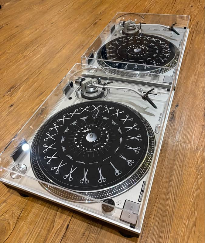 Technics SL-1200MK7 Silver Turntables Pair with Ortofon Concorde Cartridges image 1