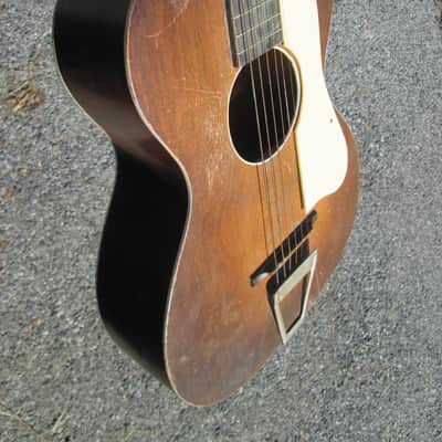 Vintage '30s Unlabeled Harmony Parlor USA Guitar ! DECENT NECK. NICE POTENTIAL! image 6