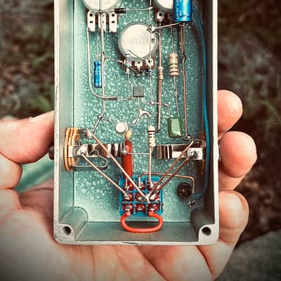 Canterbury Audio Castle Magic Fuzz P2P!! S/N: 001- 2026 - Yellow Bild 4