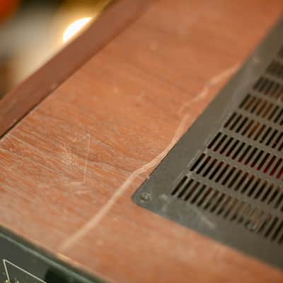 Kenwood KR-9050 1978 - Silver and wood image 10