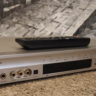 Pioneer Pioneer VSX-C300 AV Multi Channel Receiver 2001 - Silver metal case image 4