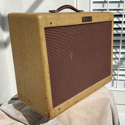 Fender Deluxe 5E3 Narrow Panel 15-Watt 1x12" Guitar Combo 1955 - 1960 !video! image 2