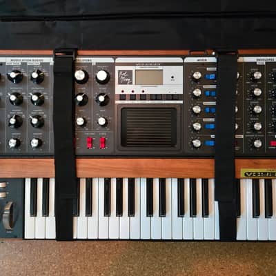 Moog Minimoog Voyager Signature Edition 44-Key Monophonic Synthesizer 2002 - Cherry Cabinet image 3