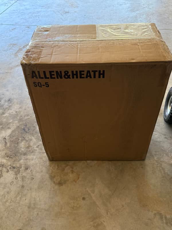 Allen & Heath SQ-5 48-Channel Digital Mixer/USB Interface 2017 - Present - Black image 1
