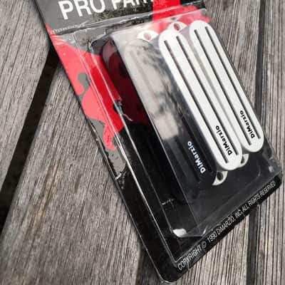 DiMarzio Fast Track Rail Pickup Covers White / Black image 1