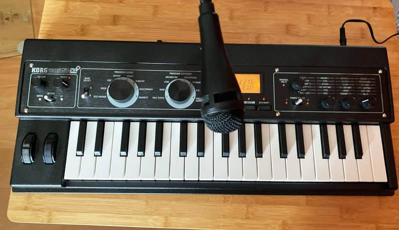 Korg microKORG XL+ Synthesizer Synth / Vocoder – micro Excellent Condition image 1