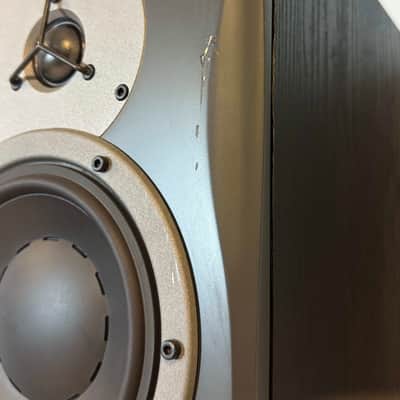 DYNAUDIO Air 6 Series 5.1 Active Surround Monitoring System inc Remote & Stands image 7