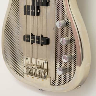 James Trussart Steelcaster Bass (2005) Shiny Gator Engraved (Holey) image 5