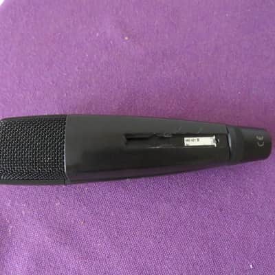 Sennheiser MD 421 II Cardioid Dynamic Microphone - Black image 8