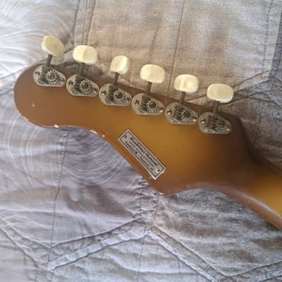 VINTAGE Hofner 173 - Antigua Burst w/OHSC image 10