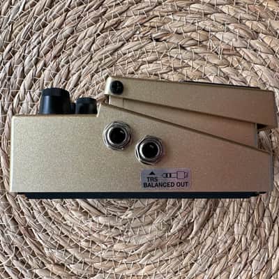 Boss AD-2 Acoustic Preamp Pedal 2016 - Present - Bronze image 7