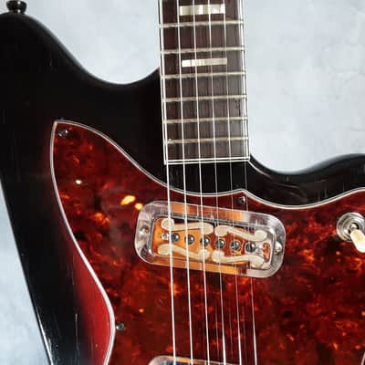 Harmony Holiday Model 1478, Rare & Vintage, Made in USA, Solid Body Electric Guitar 1965 Red Burst image 5