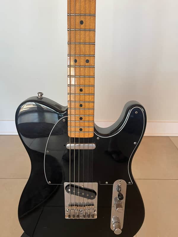 Fender Telecaster with Maple Fretboard 1980 - 1982 - Black image 1