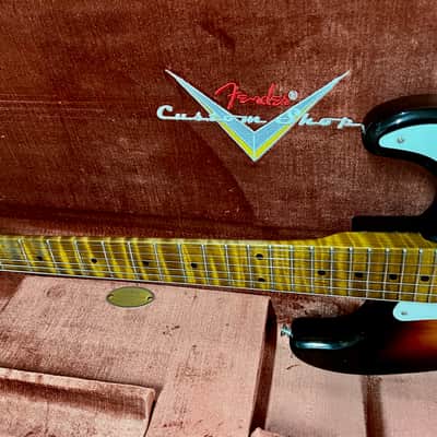 Fender Stratocaster, Limited Edition, Journeyman Relic, Closet Classic Hardware, Roasted 3A Flame Maple Neck, 1958 - Chocolate 3-Colour Sunburst image 10