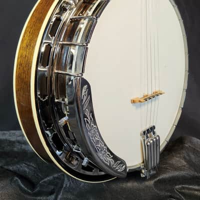 Vintage Iida 240P Plectrum Banjo, Masterclone, Archtop Tone Ring, Japan, 1970s, Mahogany Resonator, Pickup Mod, w/HSC image 3