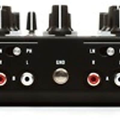 Native Instruments Traktor Kontrol S8 Demo image 5