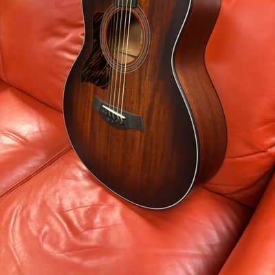 2024 Taylor 326ce Baritone-8 Special Edition Shaded Edgeburst Left-Handed image 2