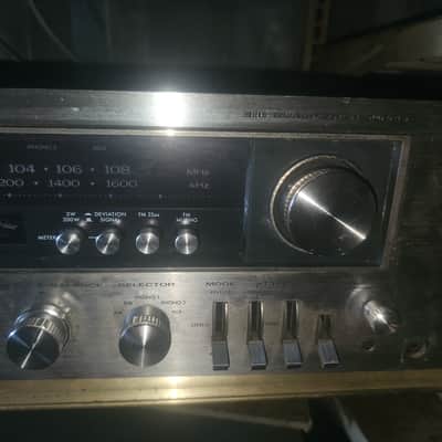 Kenwood KR-9600 AM / FM Stereo Receiver 1976 - 1978 - Silver image 3