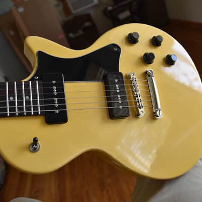 Heritage Custom Core H-137, 2025, Lightweight, OHSC & paperwork, TV Yellow image 1