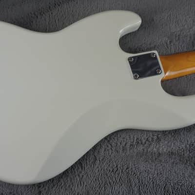Fender Traditional II 60s Jazz Bass 2022 MIJ Olympic White w/ Rosewood Board image 14