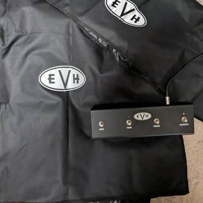 EVH 5150 III 100S with Matching 4x12 Cab image 2