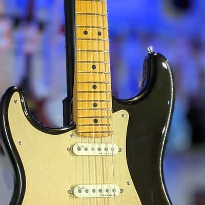 Fender American Ultra Stratocaster Left-handed - Texas Tea with Maple Fingerboard *FREE PLEK WITH PURCHASE*! 103 image 4
