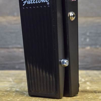 Fulltone Clyde Deluxe Wah Booster/Buffer 3-Mode Electric Guitar Effect Pedal image 2