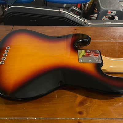 Fender Roscoe Beck Artist Series Signature Bass V sunburst with OHSC image 14