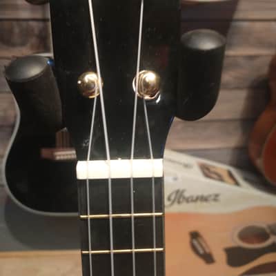 Mahalo MR1-BK Rainbow Series Soprano Ukulele image 4
